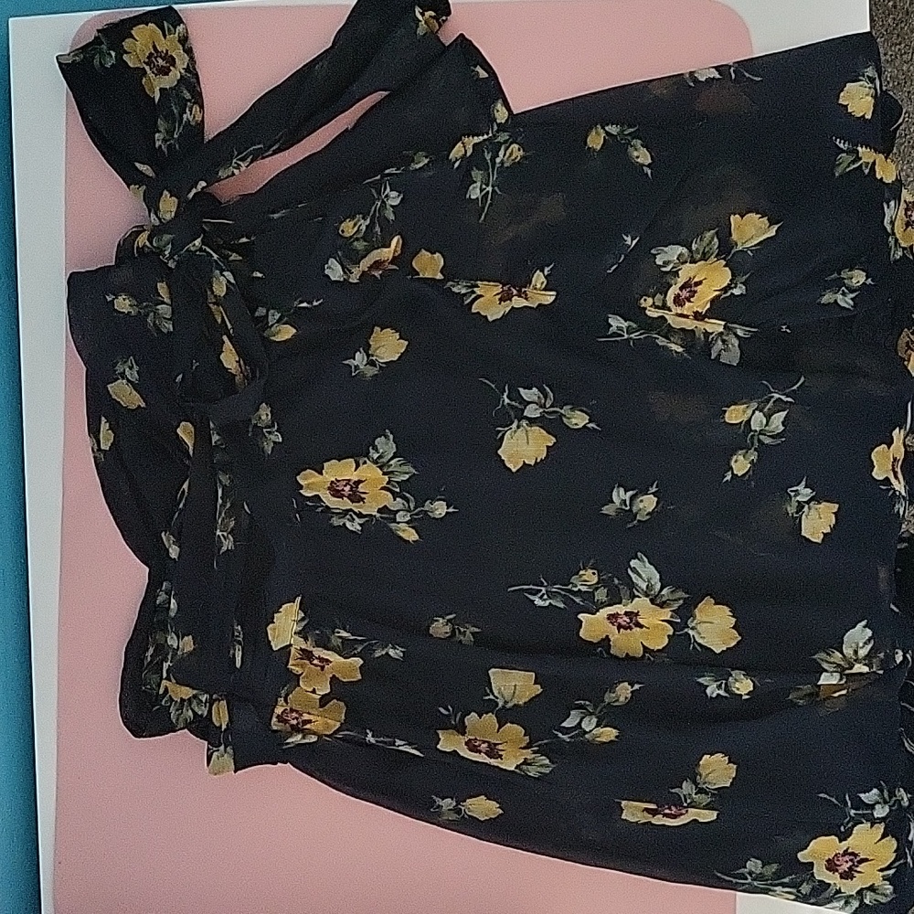 Long floral skirt. A&F